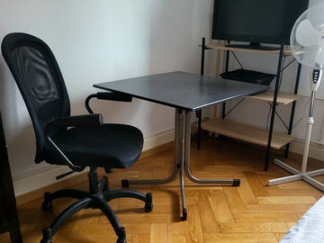 Chambre chez l'habitant à louer à Neuchâtel - photo 11 : chambre-11