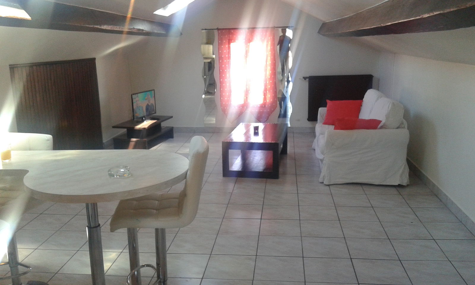 Hospedagem Em Casa De Família Vénissieux 99024