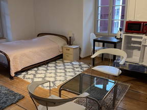 Large and beautiful room, 2 min from the train station