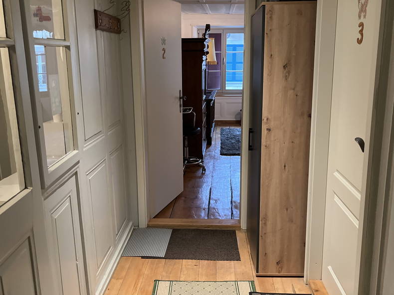 Zusammenleben La Neuveville 447063-4