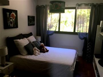 Roomlala | Grandes 3 Habitaciones En Residencia De Lujo
