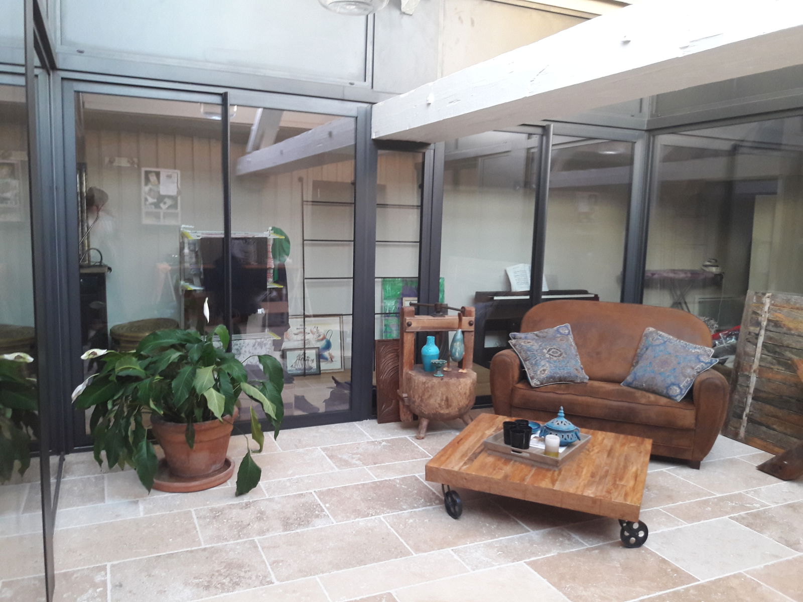 Hospedagem Em Casa De Família Bazac 82256