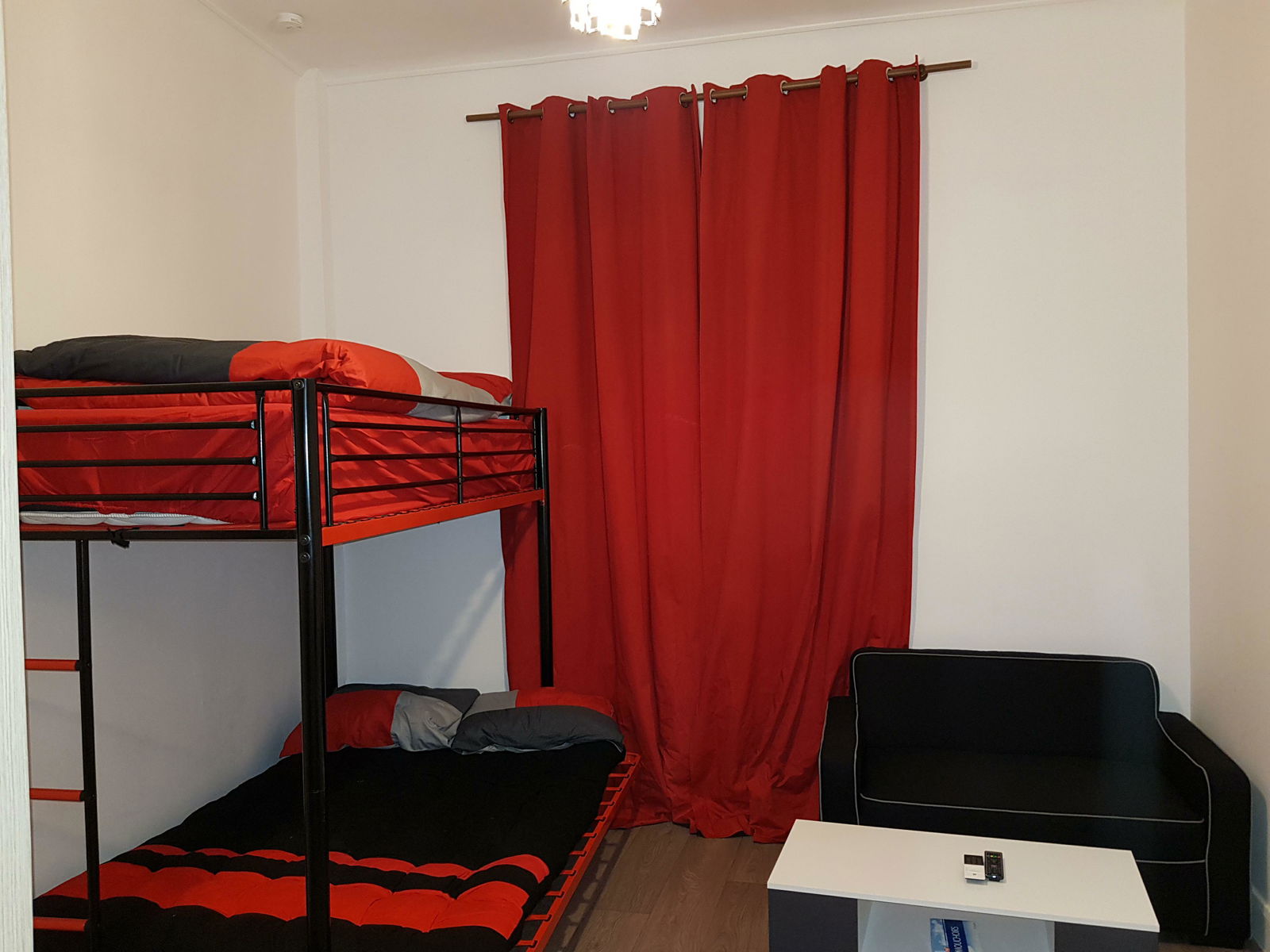 Camere Per Gli Ospiti Clichy 192967