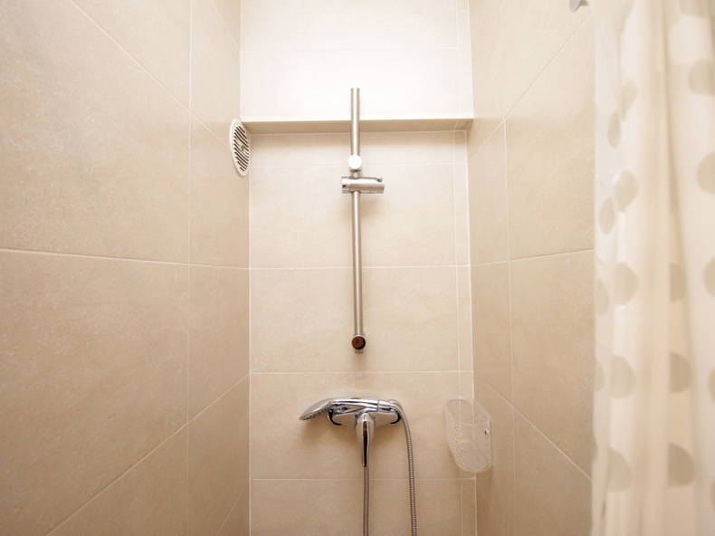 Quedarse En Casa Barcelona 200328-5