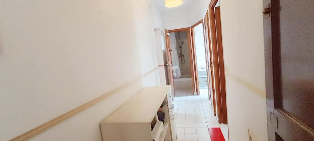 Colocatie Clichy 182297