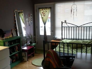 Roomlala | Groot kamer in die hartjie van Quebec