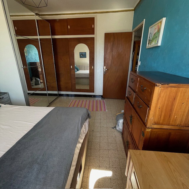 Kolokasie Toulon 520015