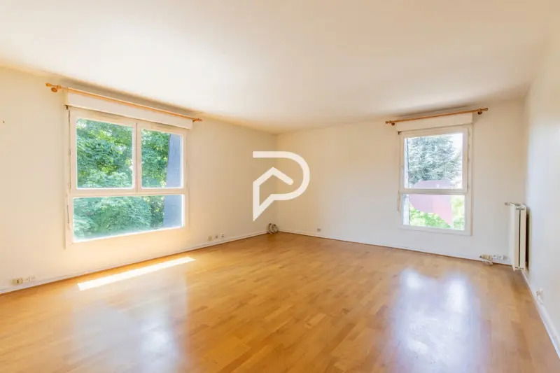 Kolokation Massy 255359