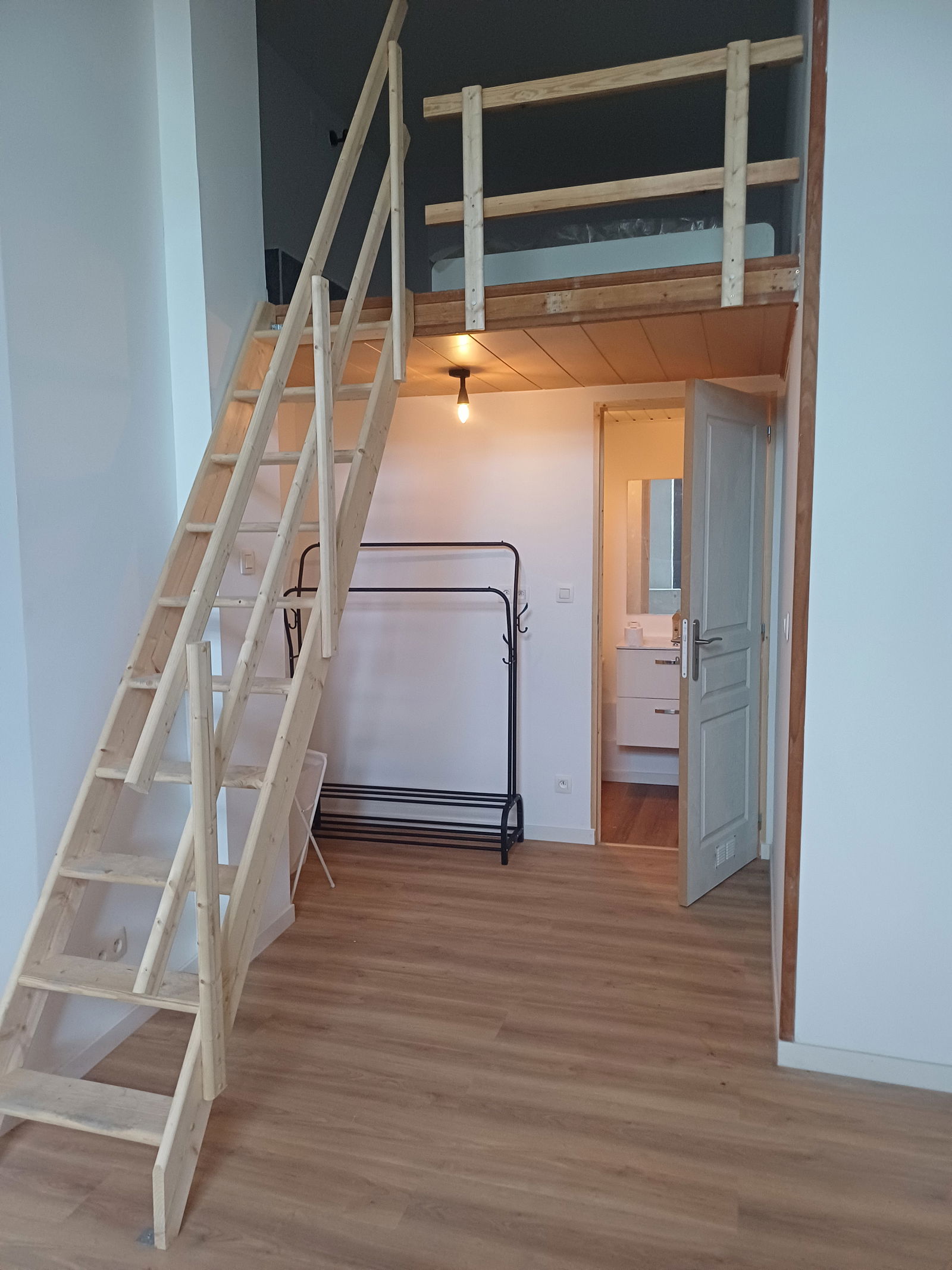 Kolokation Charleroi 420386