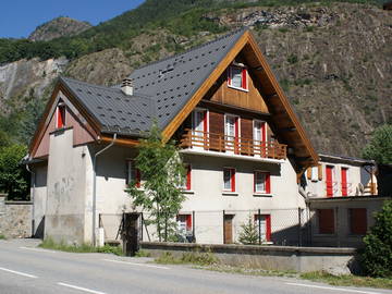 Roomlala | Große Wohnung In Einem Chalet