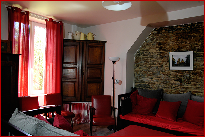 Unabhängiges Studio Conques-en-Rouergue 49109