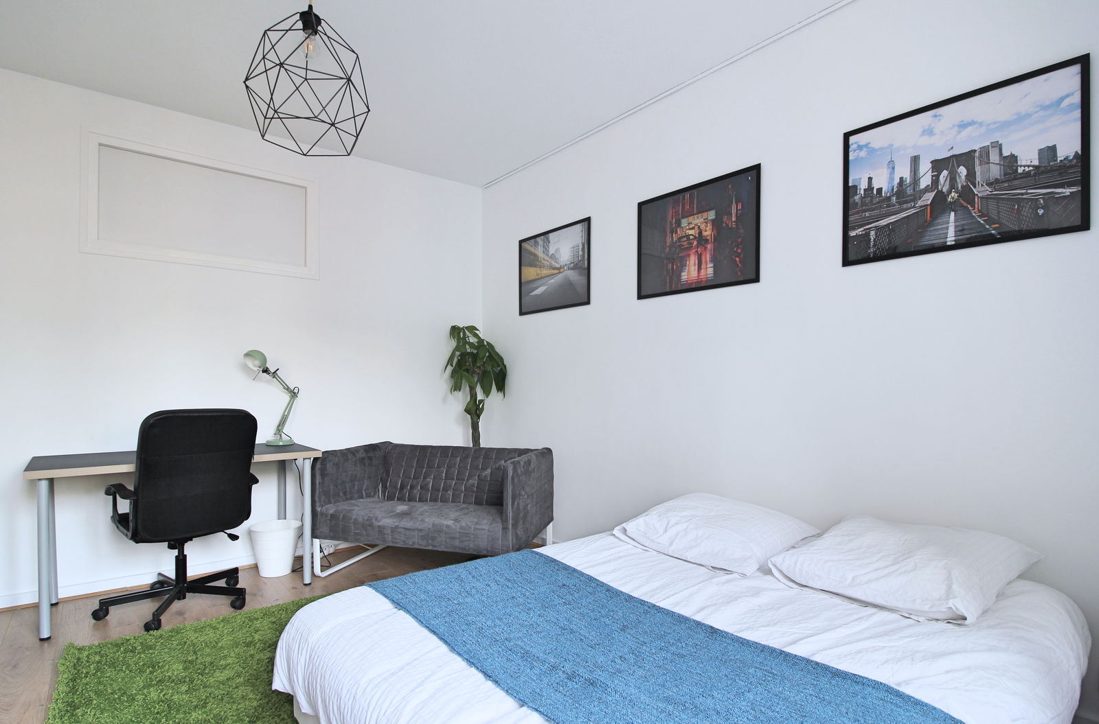 Kolokation Paris 196690