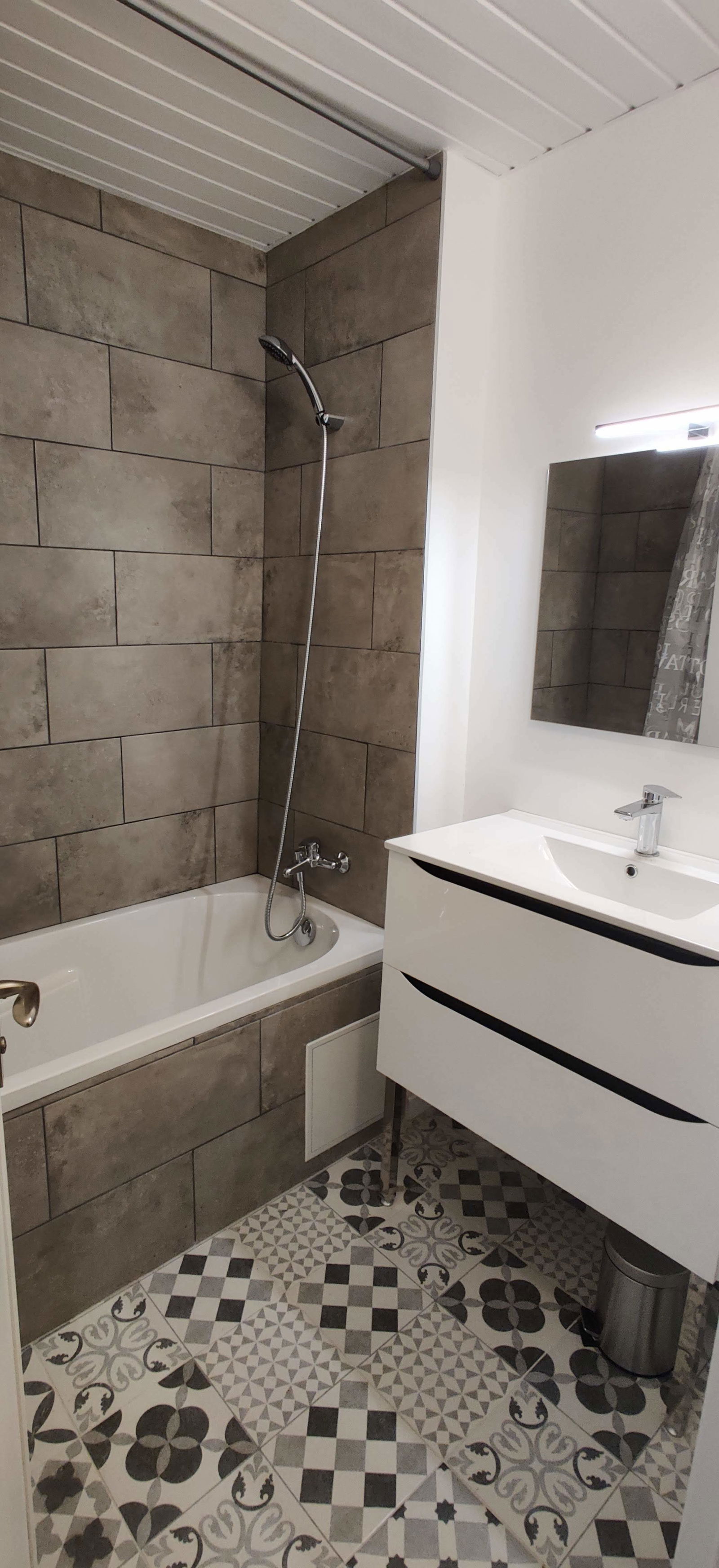 Kolokation Gagny 257296