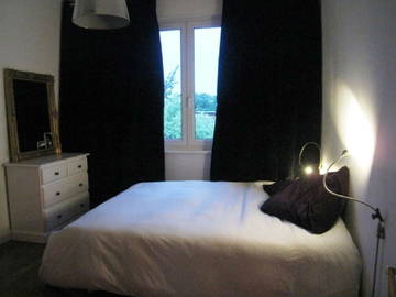 Roomlala | Grote appartementkamer en tuin