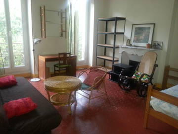 Roomlala | Grote gemeubileerde kamer van 20 m²