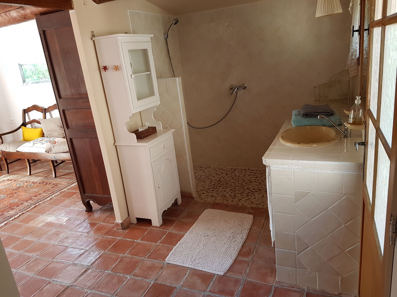 Gastgezin Gardanne 470534