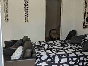 Entire Home Six-Fours-Les-Plages 249674-4