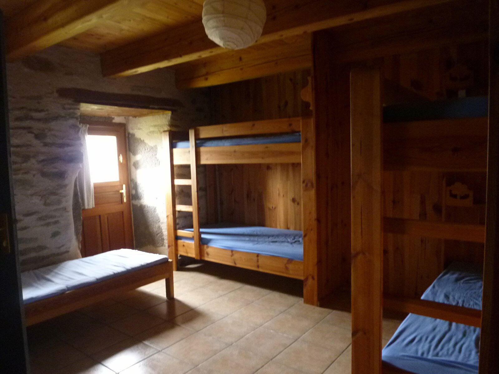 Homestay Champs-sur-Tarentaine-Marchal 86232