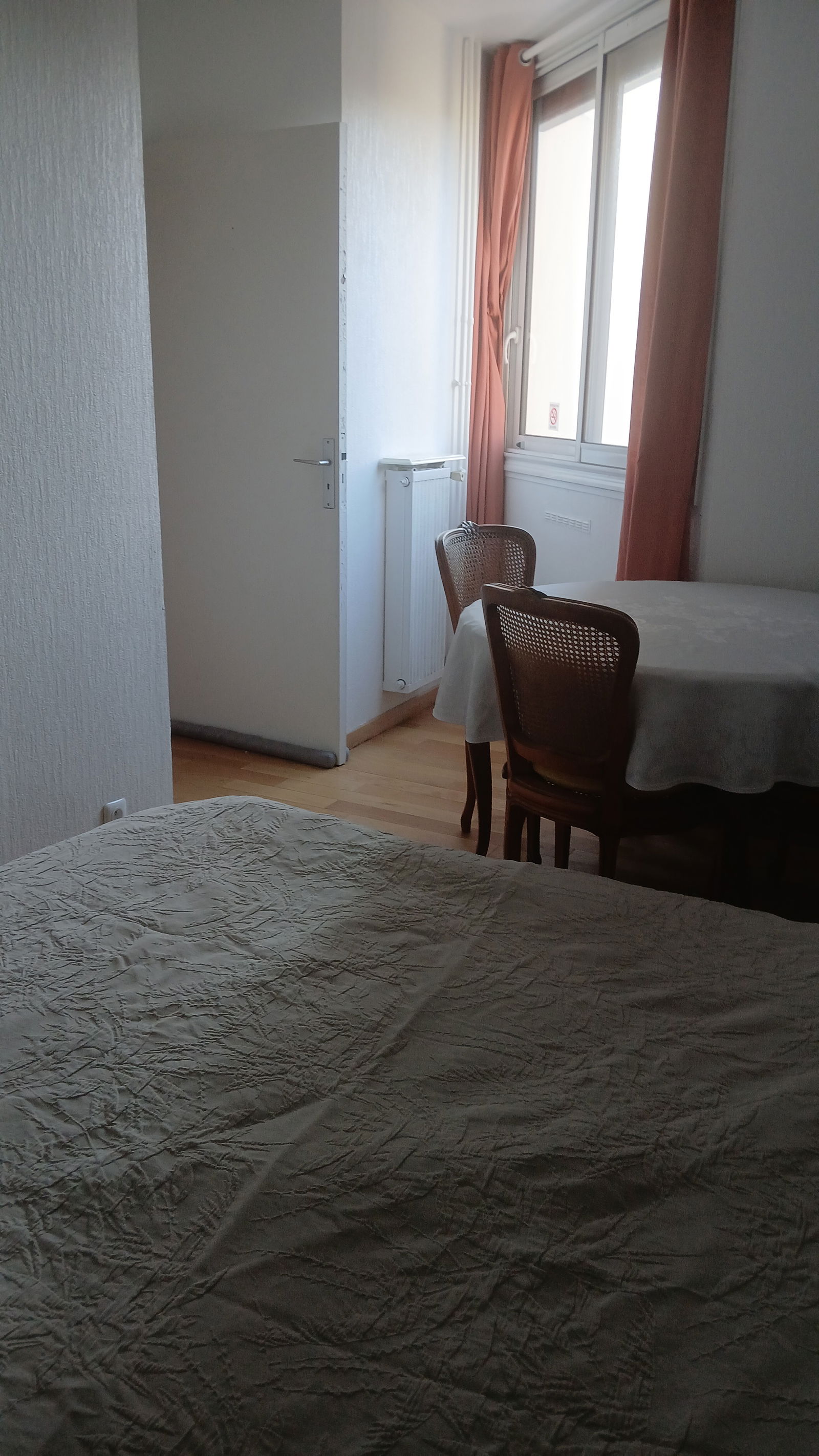 Homestay Saint-Germain-en-Laye 242074