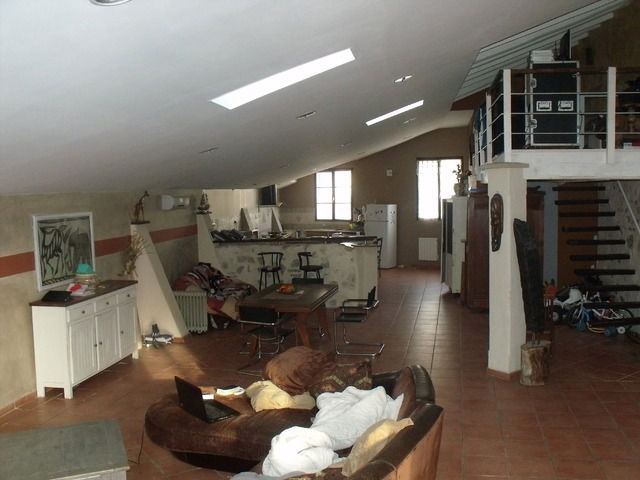 Onofhängeg Studio Montélimar 52833