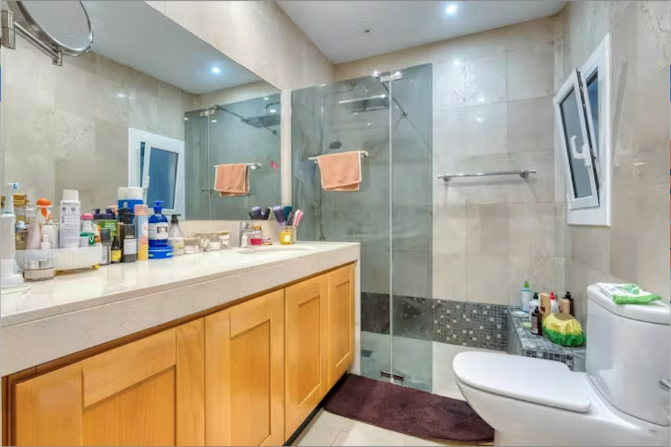 Gaascht Zëmmeren Barcelona 629973