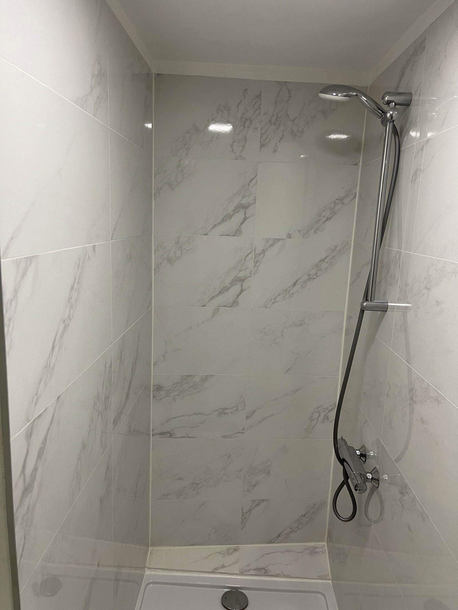 Ganz Haus Namur 466051