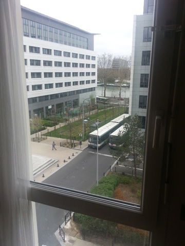 Kolokation Clichy 49846