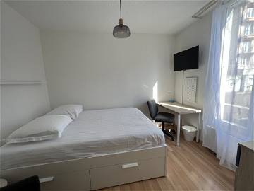 Room For Rent Montreux 256837