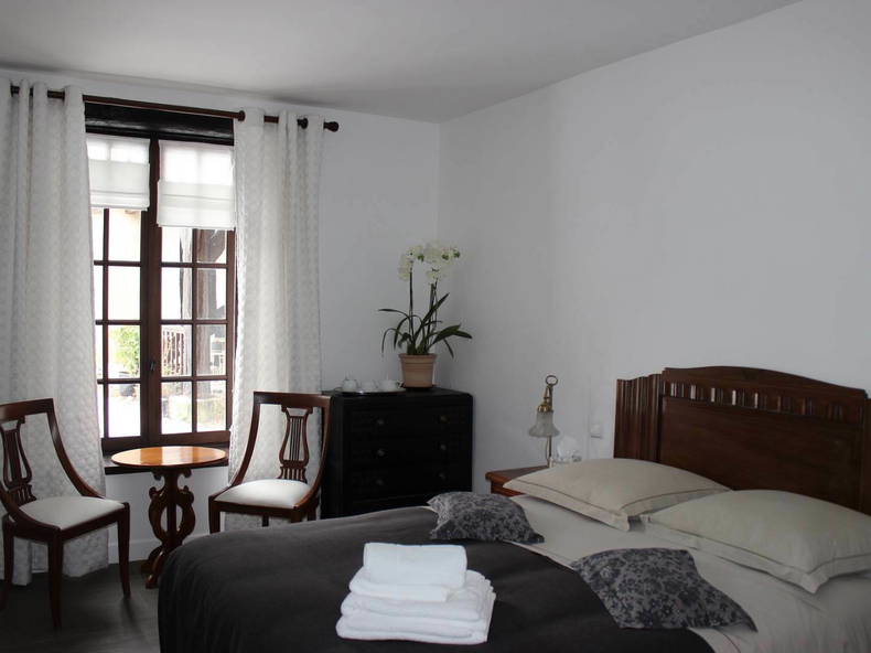 Chambres D'hôtes Saint-Pierre-de-Bailleul 41138-5