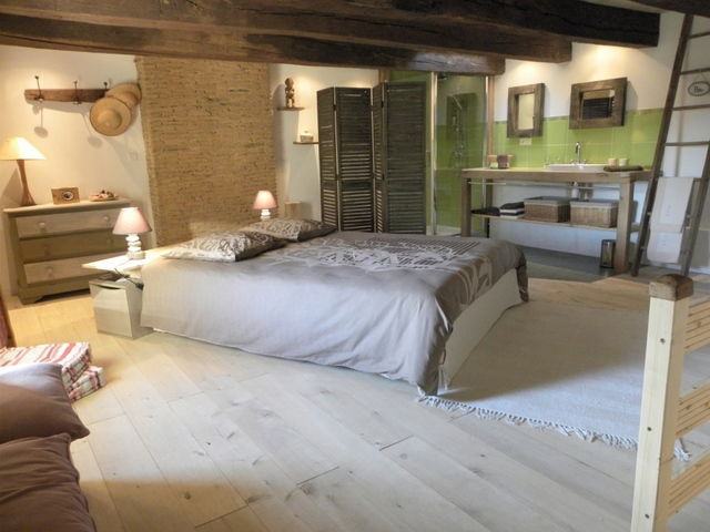 Camere Per Gli Ospiti Les Lèches 60967