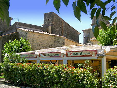 Gästezimmer Chandolas 65199-1