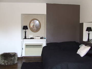 Bed And Breakfast Le Rouret 84685-7