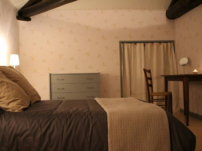 Quartos De Hóspedes Saint-Ilpize 64881-3