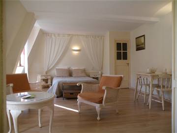 Room For Rent Castillon-En-Couserans 72133-1