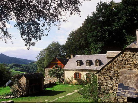 Bed And Breakfast Asque 50006-4