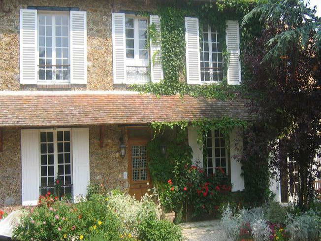 Gästezimmer Grosrouvre 96860-1