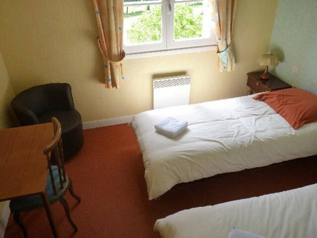 Gästezimmer Labesserette 45336-4