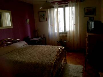 Roomlala | Guestroom