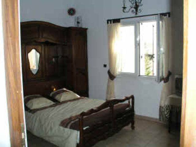 Vierashuoneet Laragne monteglin 7928