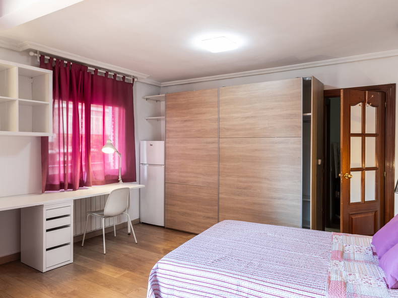 Habitación En Casa Del Anfitrión Madrid 209975-5