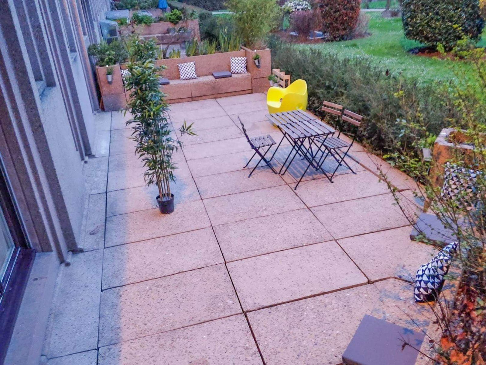 Colocación Montigny-le-Bretonneux 266822