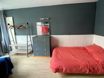 Roomlala | Habitación (15m²) En Alquiler En Puteaux