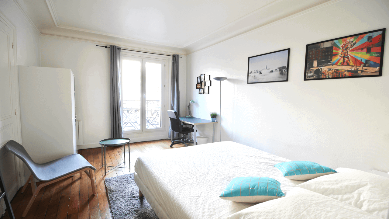 Colocación Paris 231800