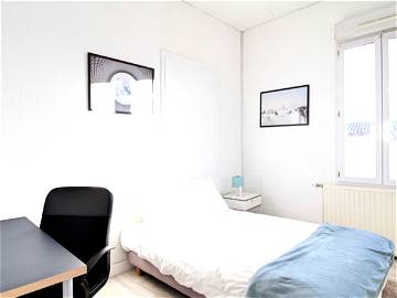 Roomlala | Habitación Agradable Y Muy Luminosa – 14m² - BO2