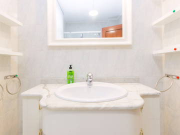 Chambre chez l'habitant à louer à Bilbo - salle de bain-17