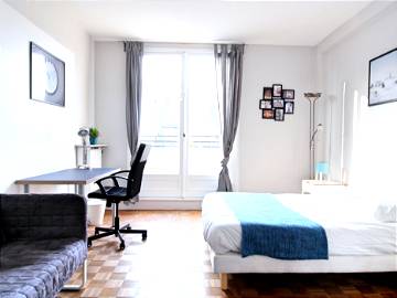 Roomlala | Habitación Amplia Y Confortable – 15m² - PA2
