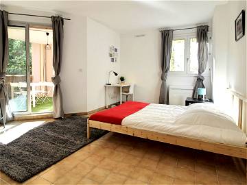 Roomlala | Habitación Amplia Y Confortable – 17m² - MA15