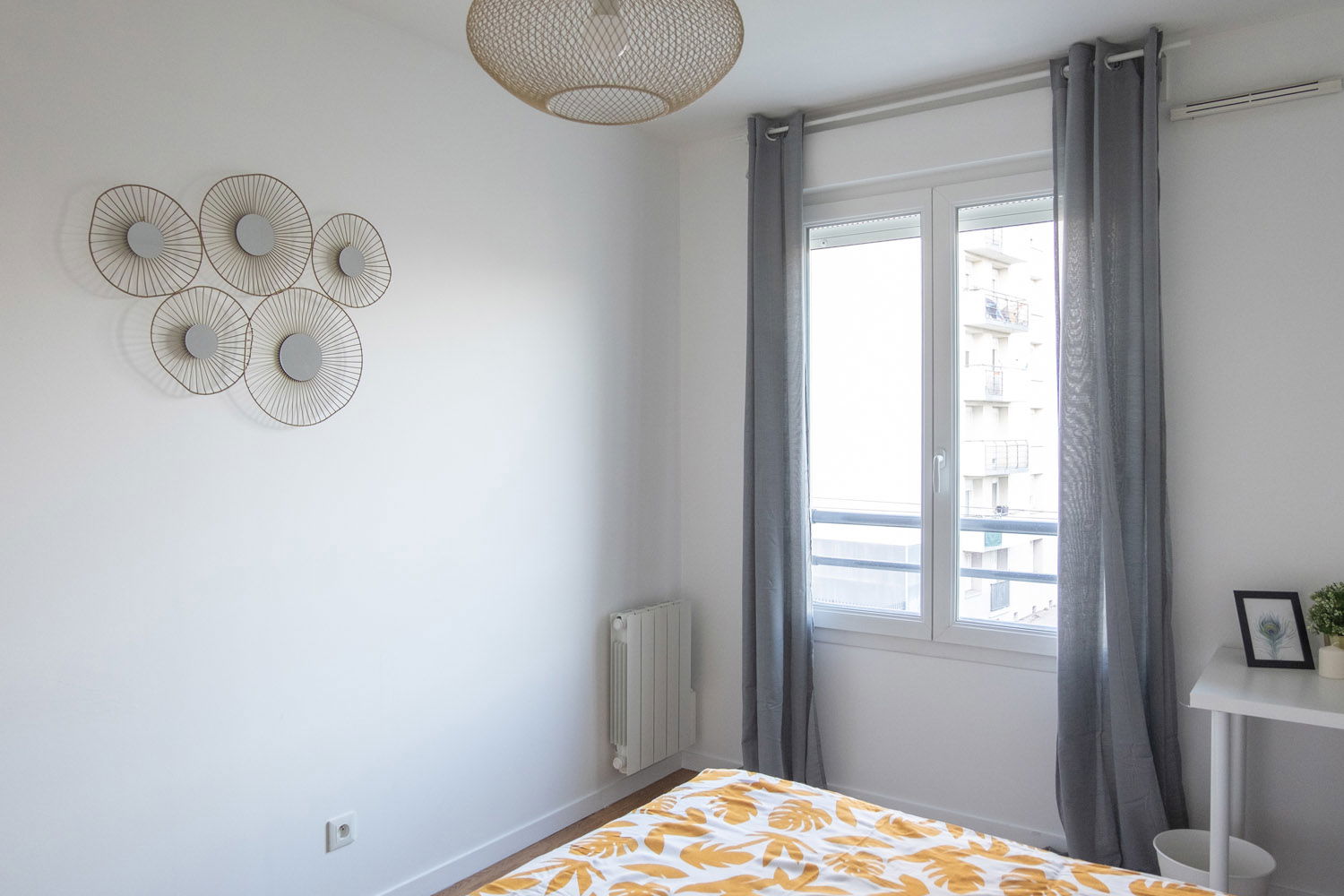 Colocación Vénissieux 265544