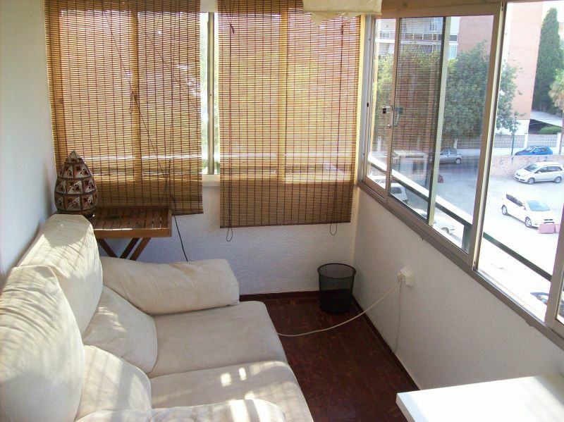 Quedarse En Casa Málaga 122104