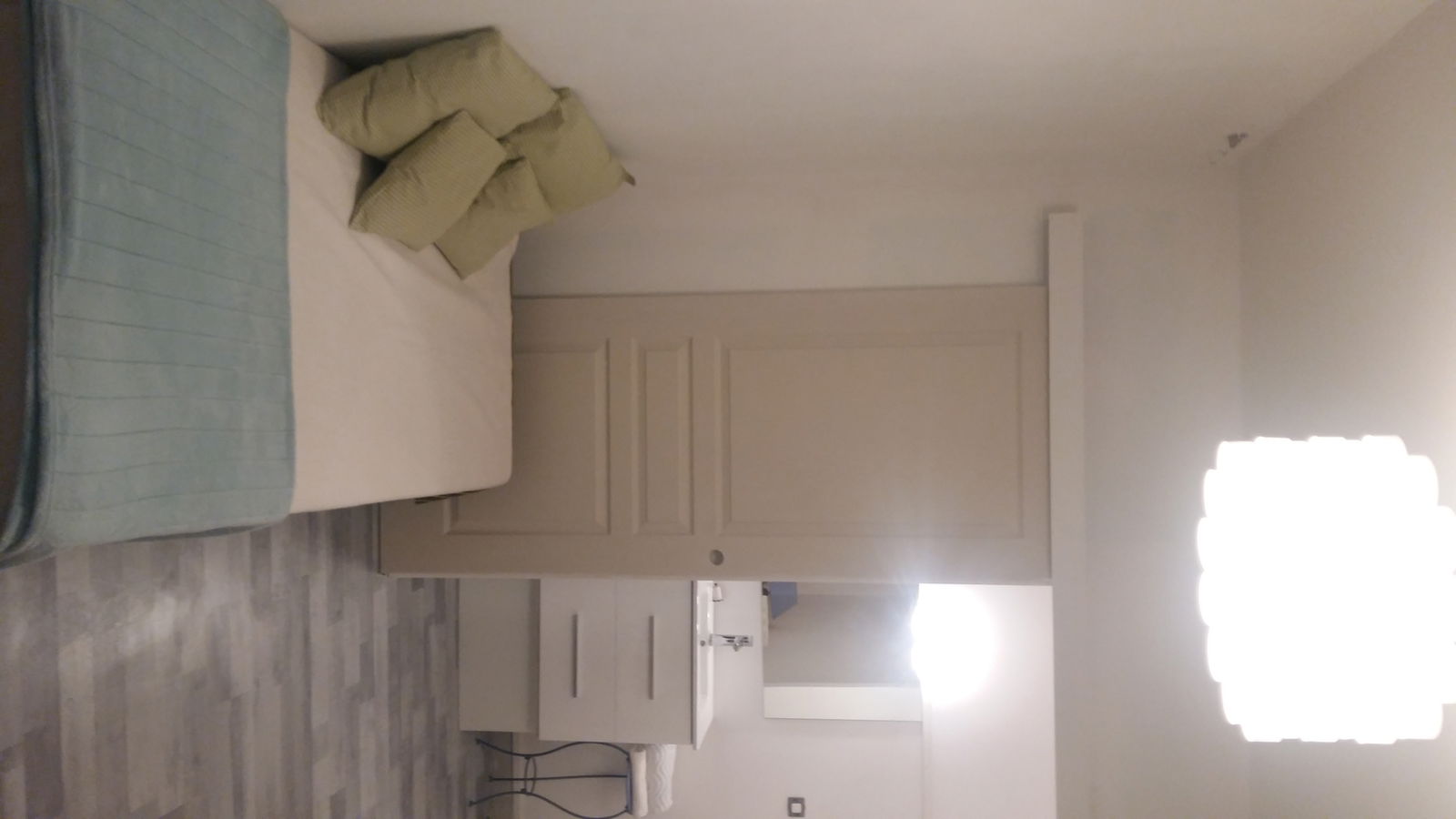 Colocación Lyon 170052